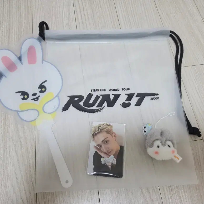 [BUNJANG] Stray Kids Run It Concert Entrance Gift Full Set / 스트레이키즈 스키즈 런잇 콘서트 입장기프트