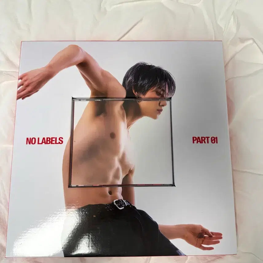 [BUNJANG] TXT Yeonjun NOLABELS PART 01 Album Set + Weverse Album (Full Set, Includes POB) / 위버스특전포함) 풀구성 연준 NOLABELS PART 01 일반반 앨범세트+위버스반