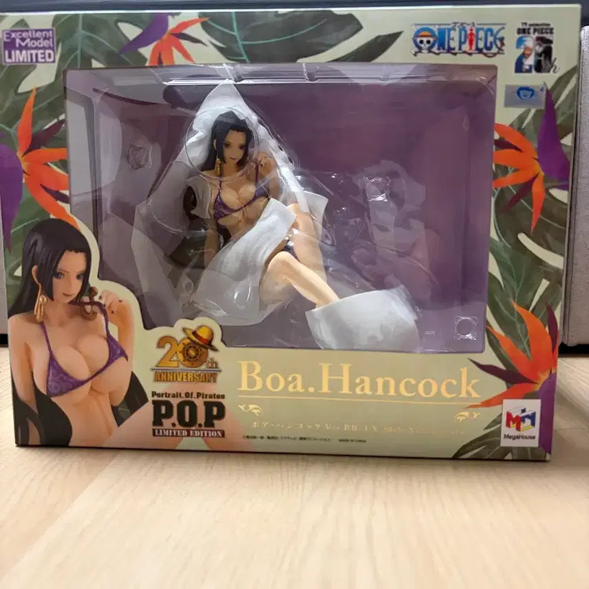 [BUNJANG] Bandai Ichiban Shoji ONE PIECE Boa Hancock POP BB 20th Anniversary Ver. Figure (Opened &amp; Displayed) / 택포 15.5) 원피스 보아 핸콕 피규어 pop bb 20주년 기념 (개봉 및 전시)