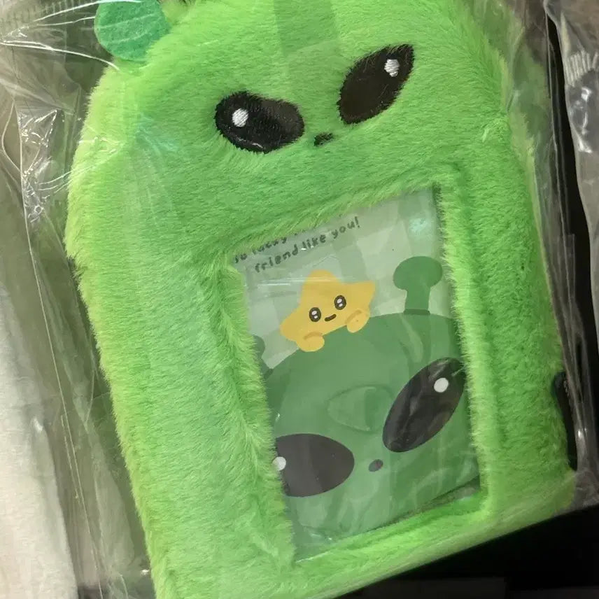 [BUNJANG] Park Jihoon Alien Fur Photocard Pouch (Sealed) / 미개봉 박지훈 외계인 털포카파우치
