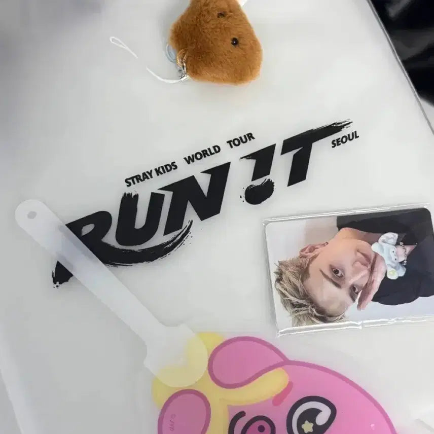 [BUNJANG] Stray Kids Concert First Day Admission Gift / 스트레이키즈 콘서트 첫콘 입장기프트