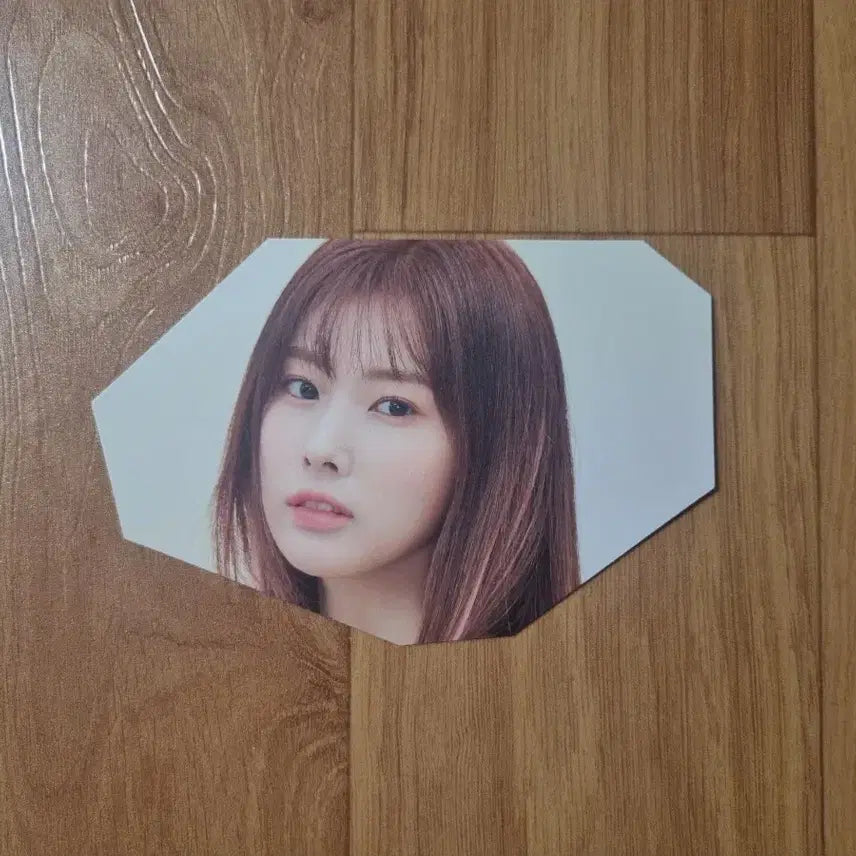 [BUNJANG] IZ*ONE FIESTA Kang Hye Won Polygonal Postcard / 아이즈원 피에스타 I WAS 강혜원 다각형 엽서