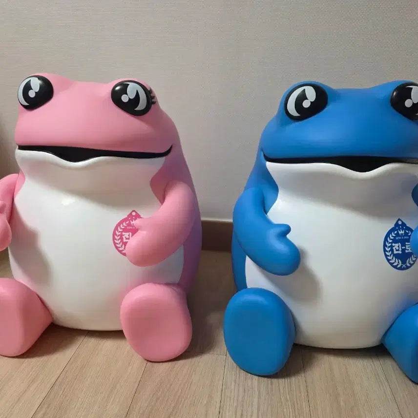 [BUNJANG] Jinro Thick Frog Giant 2x Toad Figure Set (New) / (새상품) 진로 두꺼비 자이언트 2배 두꺼비 피규어 세트