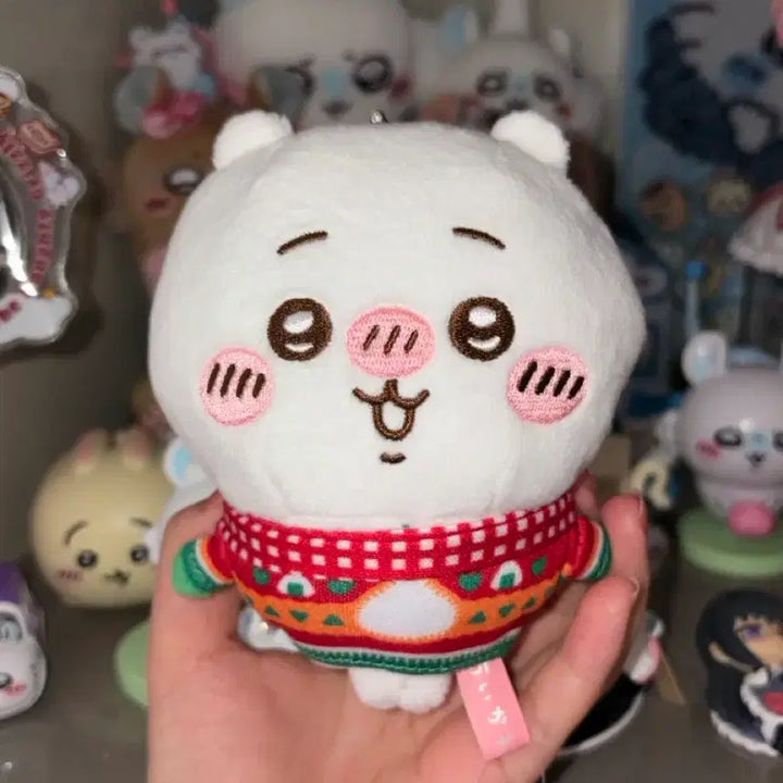 [BUNJANG] Chiikawa x 7-Eleven Christmas Lottery D Prize Chiikawa Doll Keychain / 치이카와 세븐일레븐 크리스마스 쿠지 D상 치이카와 인형키링