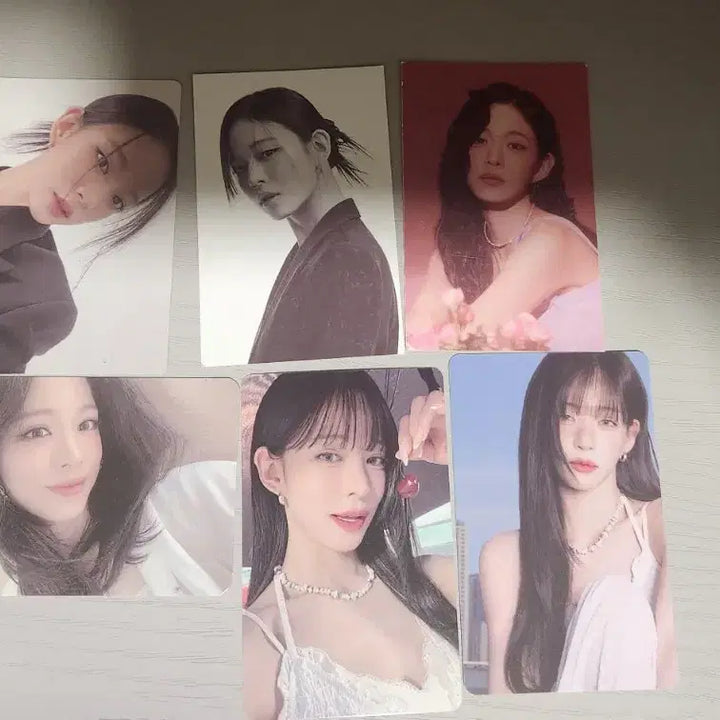[BUNJANG] fromis_9 Lee Chaeyoung Album Photocard Bundle Set / 프로미스나인이채영앨범포카총6개일괄양도급처판매(바로구매가능)
