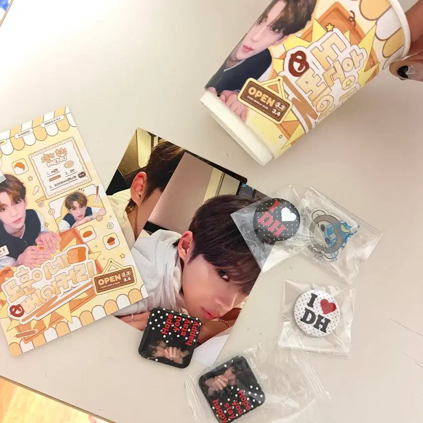 [BUNJANG] Identity Kim Do-hoon Birthday Cafe Lucky Draw Set / 아이덴티티 김도훈 생일 카페 특전 럭드포함