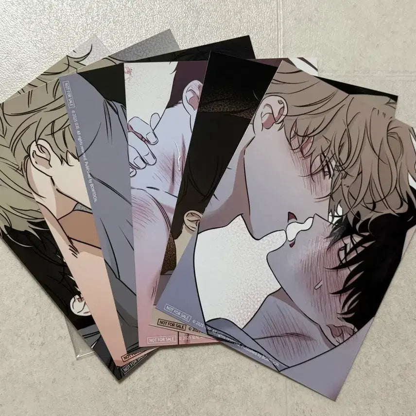 [BUNJANG] Mulbam Mulga-ui Bam Popup Skinship Photo Set 6-Piece Bundle Set / 물밤 물가의밤 팝업 스킨십 인화사진 세트 6장일괄