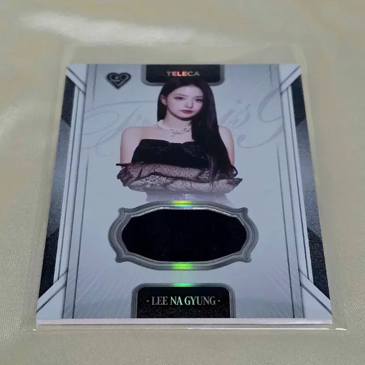 [BUNJANG] fromis_9 Lee Nagyung Relic Photocard / 프로미스나인 테레카 이나경 렐릭 포토카드. fromis9