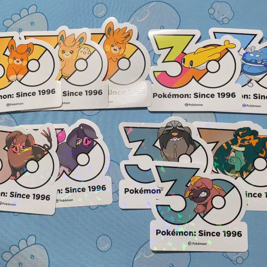 [BUNJANG] Pokemon 30th Anniversary Logo Sticker Bundle Set / 일괄) 포켓몬스터 30주년 기념 로고 스티커 빠모 빠모트 빠르모트 싸리용 어써러셔 퍼퓨돈