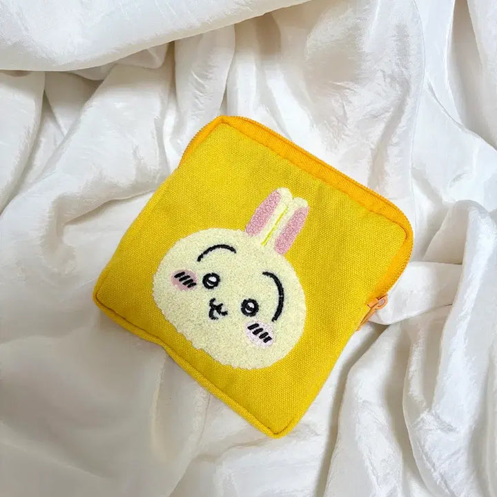 [BUNJANG] Chikawa Usagi Mocomoco Fluffy Pouch Gacha / 우사기 / 치이카와 모코모코 복슬복슬 파우치 먼작귀 가챠