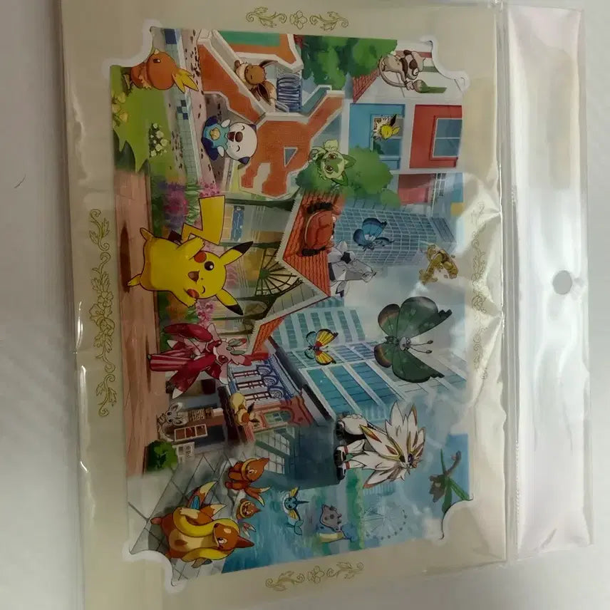 [BUNJANG] Pokemon Pikachu Coin &amp; Postcard Set (Singapore Limited Edition) / 포켓몬 엽서 및 피카츄 코인 (싱가폴 한정판)