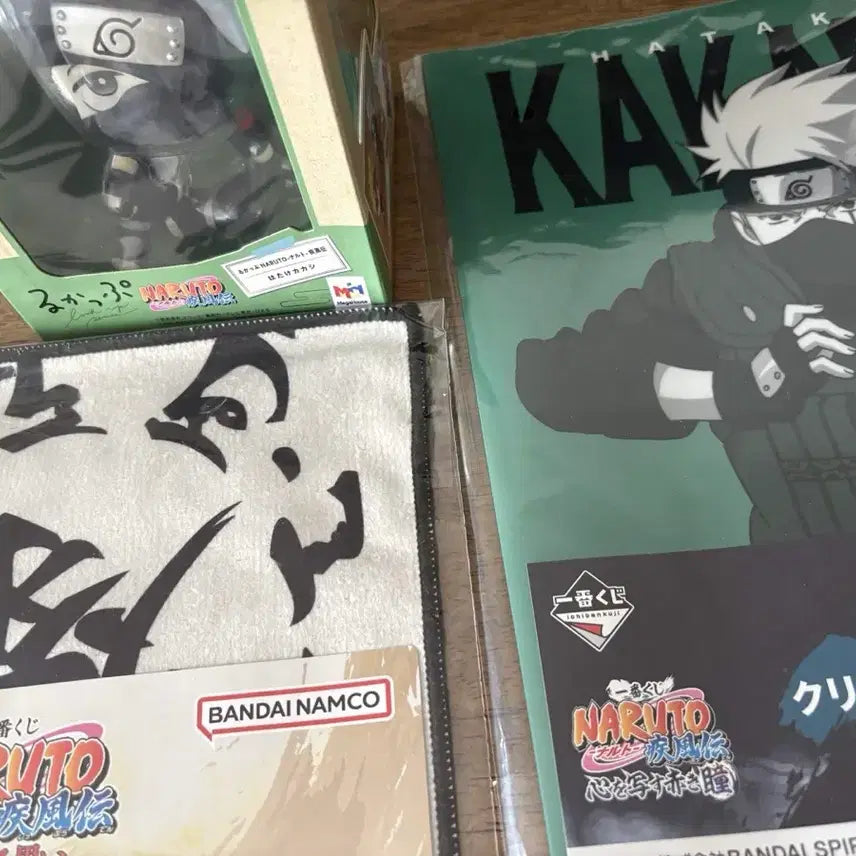 [BUNJANG] Naruto Hatake Kakashi Look Up Figure Ichiban Kuji Towel Clear File / 나루토 하타케 카카시 룩업 피규어 쿠지 제일복권 하위상 타올 클리어파일