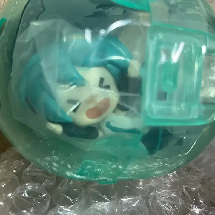 [BUNJANG] Takara Tomy Hatsune Miku Squatting Gacha / 타카라토미 하츠네 미쿠 꽈당 가챠