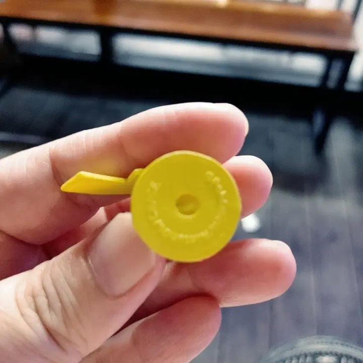 [BUNJANG] Pikachu Figure in Poké Ball / 몬스터볼 케첩 피카츄  피규어