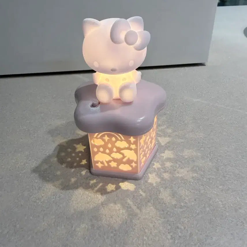 [BUNJANG] Hello Kitty Lighting Mood Lamp / 키티 조명 무드등