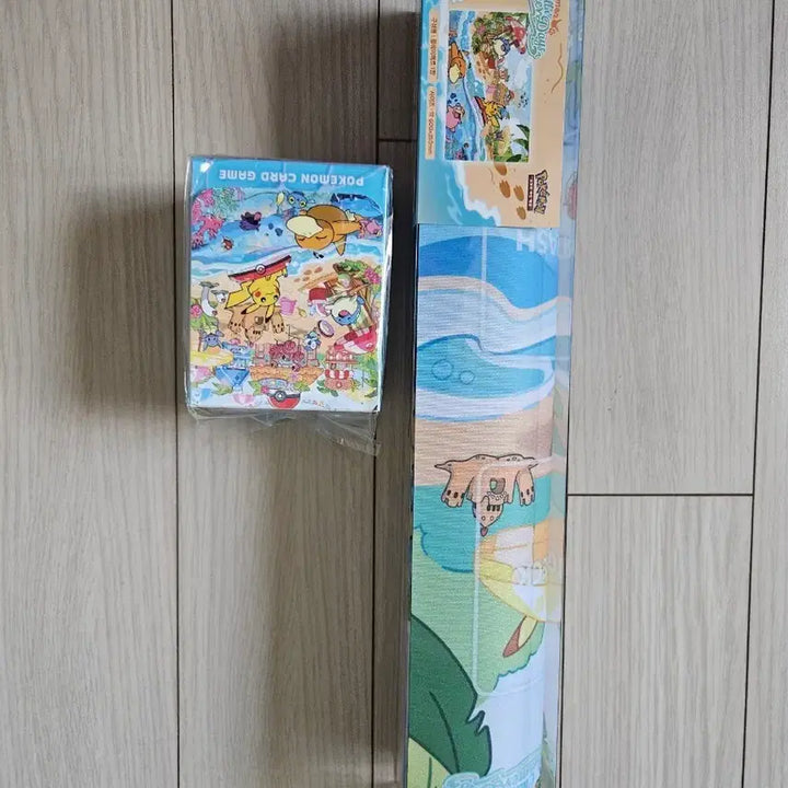 [BUNJANG] Pokémon Card Busan Pop-up Chilling Beach Playmat &amp; Deck Case Set (2 Types) / 포켓몬 카드 부산팝업 칠링비치 플레이매트 덱케이스 2종세트