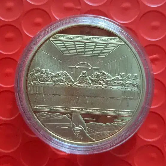[BUNJANG] Jesus Christ Coin Pendant / 예수 그리스도 금화 펜던트