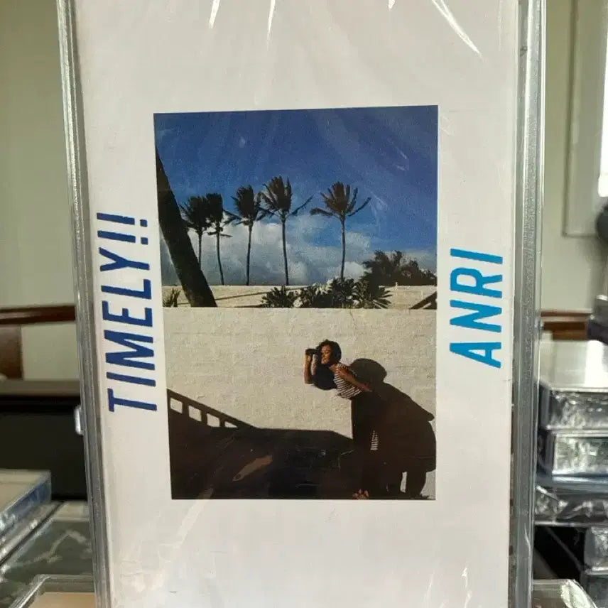 [BUNJANG] ANRI TIMELY!! Cassette Tape (Sealed) / 안리 (ANRI) - TIMELY!! 카세트 테이프
