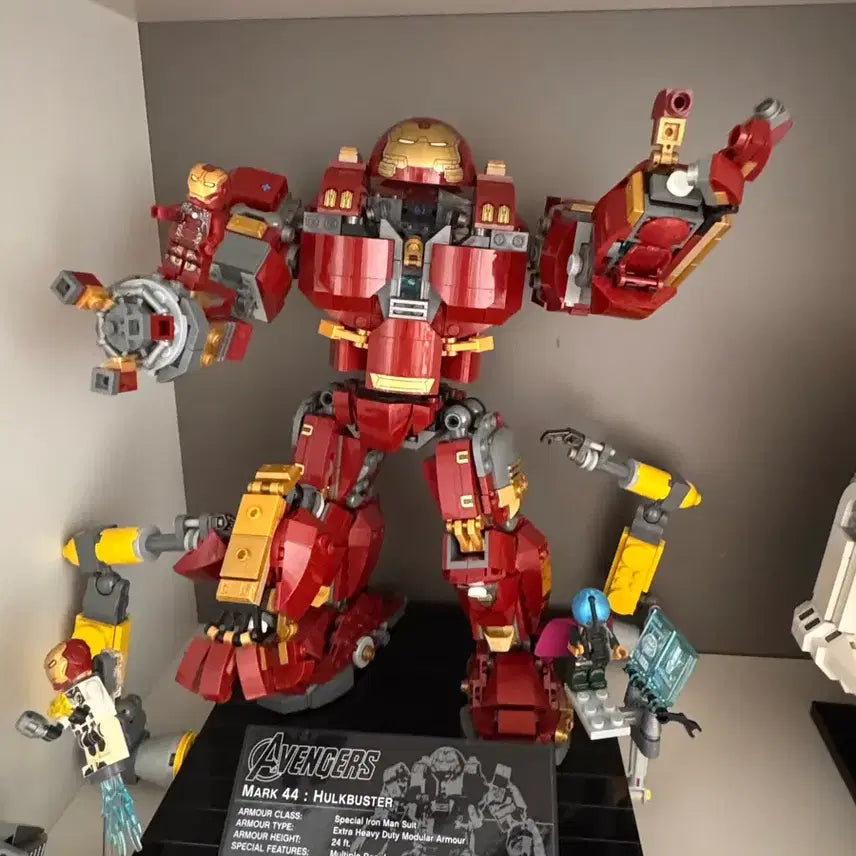 [BUNJANG] LEGO Marvel Hulkbuster 76105 Figure Bundle / 레고 마블 헐크버스터 76105 피규어일괄