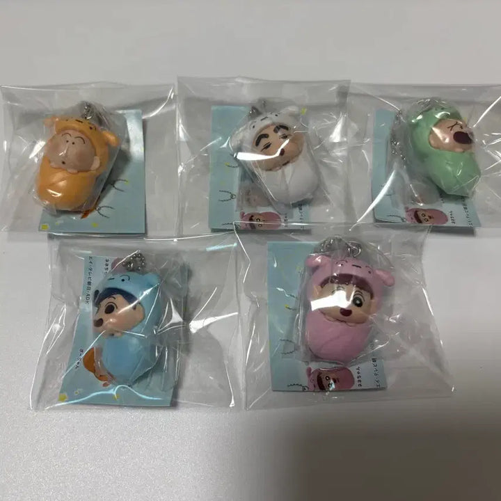 [BUNJANG] Bandai Crayon Shin-chan Okurumi Baby Obi 5-Figure Set / 반다이 짱구 가챠 오쿠루미 베이비 스윙 포대기 5종 풀세트