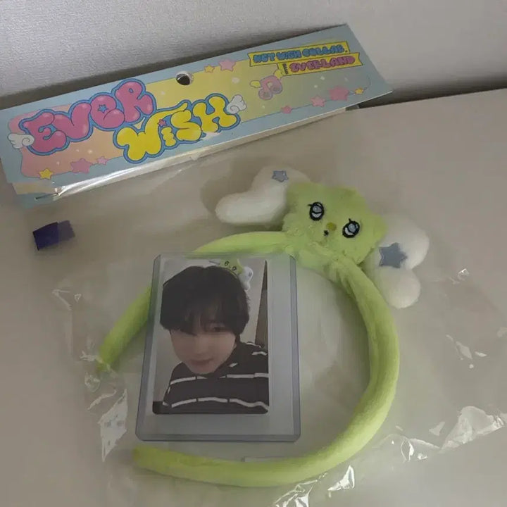[BUNJANG] NCT WISH Wish Club Sakuraba Hairband Photocard Set / 엔시티 위시 에버랜드 위츄 머리띠 사쿠야