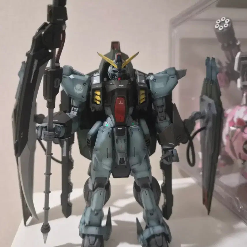 [BUNJANG] Bandai 1/100 Full Mechanics Forbidden Gundam Fully Painted Model Kit / 반다이 1/100 풀메카닉스 포비든 건담 풀도색작 건프라 프라모델