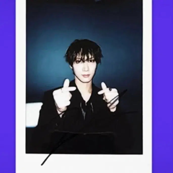 [BUNJANG] WayV Ten Genuine Autographed Polaroid Photocard / 웨이션브이 텐 친필 싸인 폴라 사인 폴라로이드 싸폴 포카 포토카드
