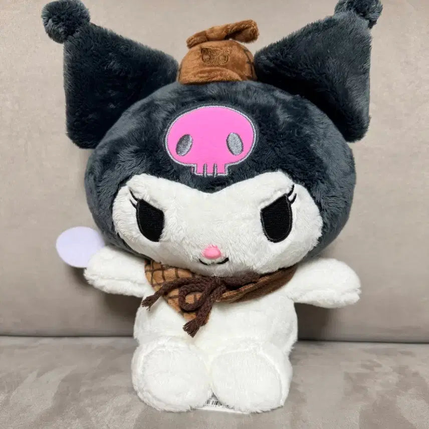 [BUNJANG] Sanrio 20th Anniversary Detective Kuromi Medium Plush / 정품 산리오 20주년 탐정 쿠로미 중형 인형