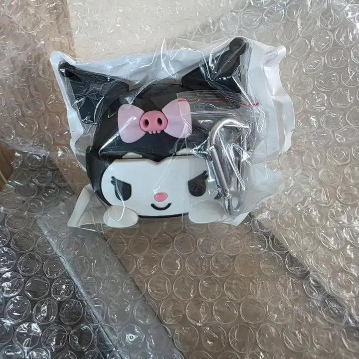 [BUNJANG] Sanrio Kuromi Buzz 3 Case / 산리오 쿠로미 버즈3 케이스