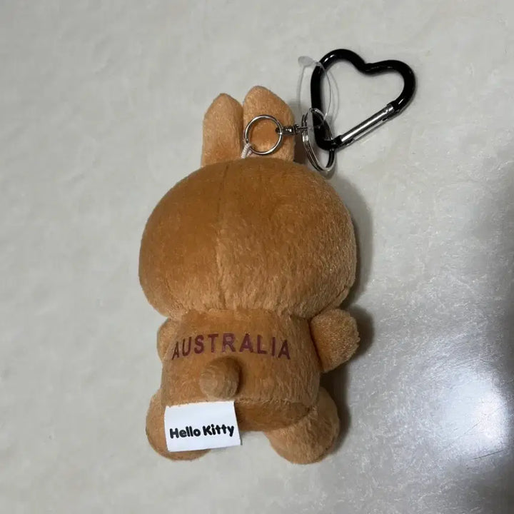 [BUNJANG] Hello Kitty 50th Anniversary Australian Kangaroo Plush Keychain / 헬로키티 50주년 호주 캥거루 키티 인형 키링