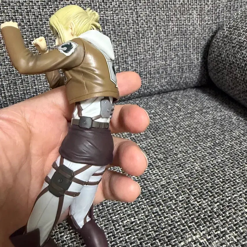 [BUNJANG] Attack on Titan Figure / 진격의거인 벽밖의 세계로 애니b상