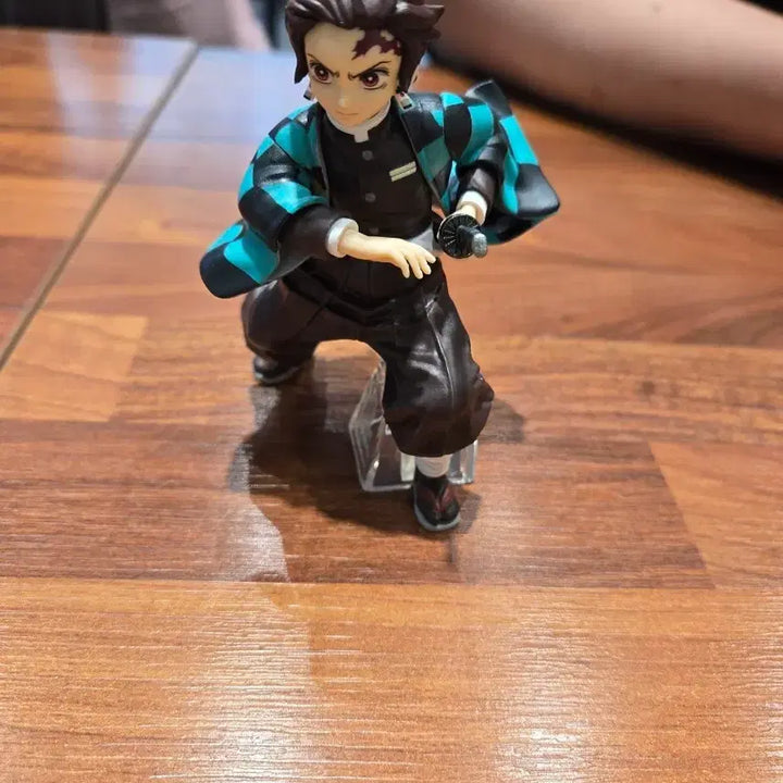 [BUNJANG] Demon Slayer Tanjiro Figure / 귀멸의 칼날 탄지로 피규어