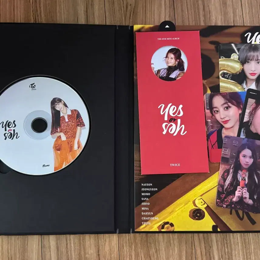 [BUNJANG] TWICE Yes or Yes Album (Includes Components) / TWICE 트와이스 yes or yes 앨범 (구성품 포함)
