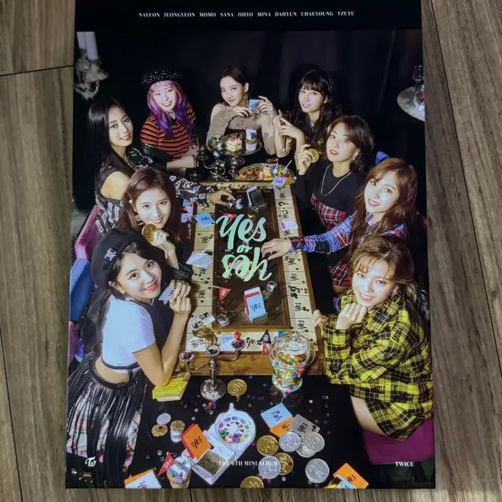 [BUNJANG] TWICE Yes or Yes Album (Includes Components) / TWICE 트와이스 yes or yes 앨범 (구성품 포함)