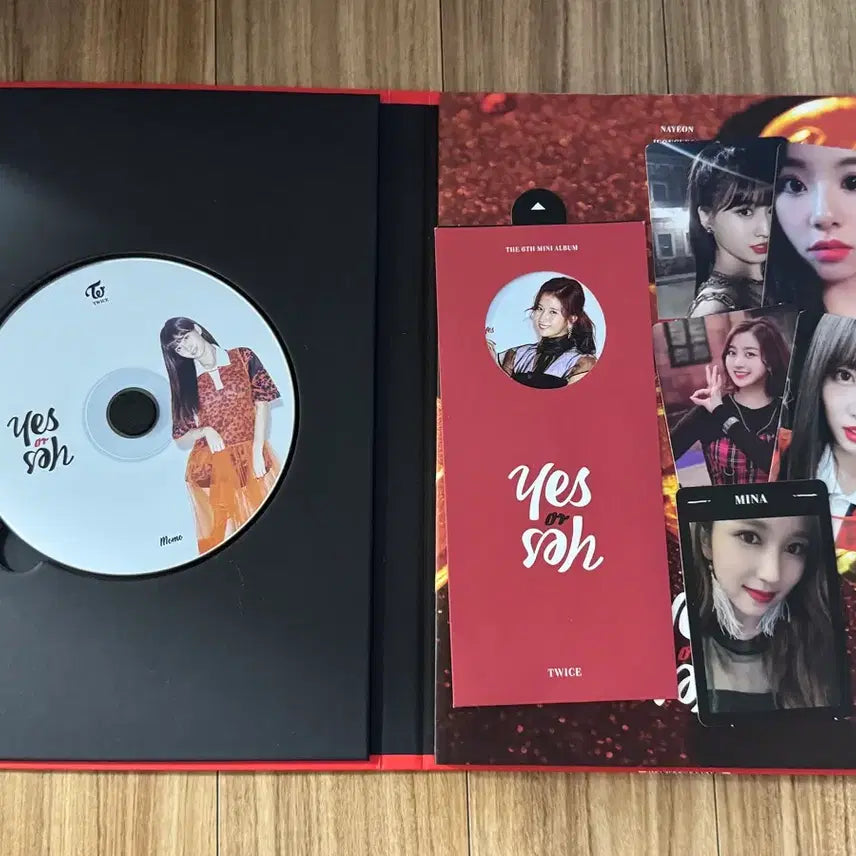 [BUNJANG] TWICE Yes or Yes Album (Includes Components) / TWICE 트와이스 yes or yes 앨범 (구성품 포함)