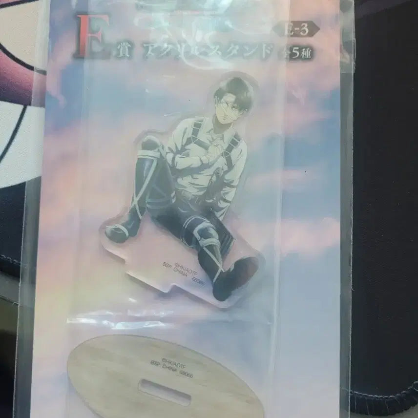 [BUNJANG] Ichiban Kuji Attack on Titan Levi Acrylic Stand / 제일복권 진격의 거인 E상 리바이