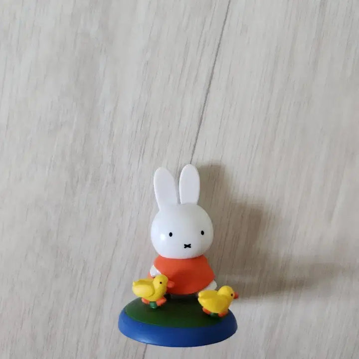 [BUNJANG] Miffy Classic Vintage Gachapon / 미피 고전 빈티지 가챠