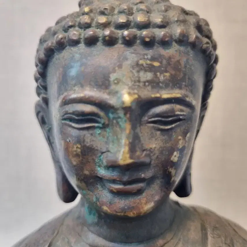 [BUNJANG] Old Bronze Gilded Statue of Shakyamuni Buddha / 오래된 청동 개금 항마촉지인 석가모니 좌상 불상