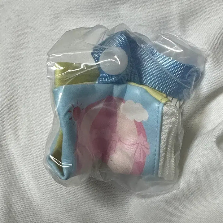 [BUNJANG] Sylvanian Families Mini Pouch Capsule Toy (Unsealed) / (미개봉) 실바니안 파우치 가챠 열기구