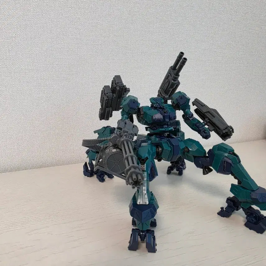 [BUNJANG] Bandai Armored Core VI Liger Tail (Unassembled Model Kit) / 반다이 30MM 아머드 코어 VI 라이거 테일 가조립