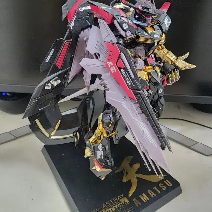 [BUNJANG] DABAN 8804 MG Astray Gold Frame Amatsu Mina / 다반 8804 건담 MG아스트레이 골드프레임 아마츠미나