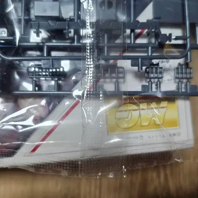 [BUNJANG] Bandai MG 1/100 Gundam Base Limited MS Cage (Excluding Included Figures) / 반다이 MG 1/100 건담 베이스 한정 MS 케이지(동봉피규어 제외)