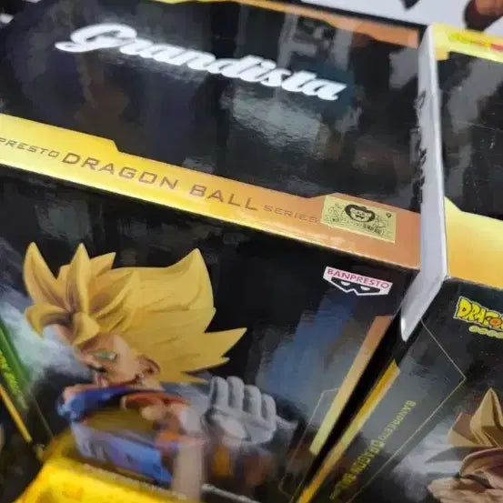 [BUNJANG] Dragon Ball Grandista Super Saiyan Vegito &amp; Super Saiyan Goku Set / [2종세트_새상품] 드래곤볼 그란디스타 초베지트 &amp; 손오공