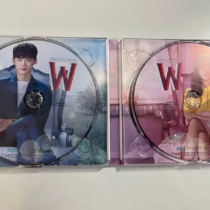 [BUNJANG] Drama W (Double U) OST CD + Notebook / 드라마 w (더블유) ost cd+공책