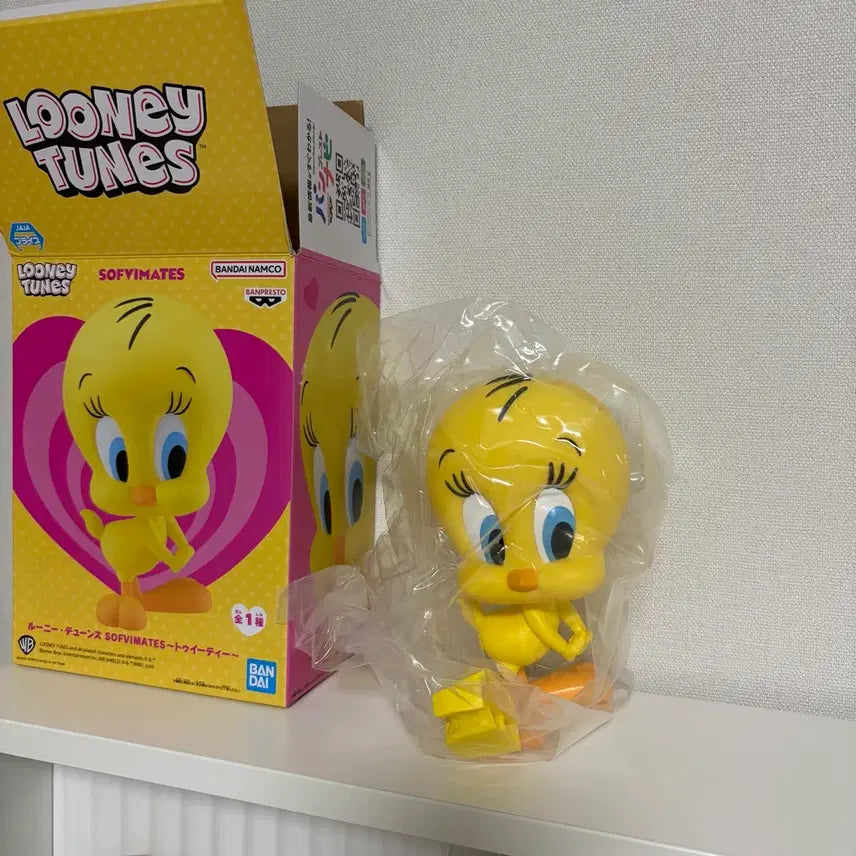 [BUNJANG] Bandai Looney Tunes Tweety Figure (Leg Damage) / 반다이 루니툰 트위티 피규어(다리 하자)