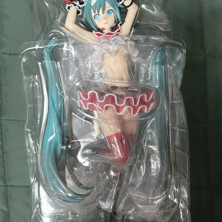 [BUNJANG] Hatsune Miku Breath You Sega Classic Figure / 하츠네 미쿠 브레스유 세가 고전 피규어