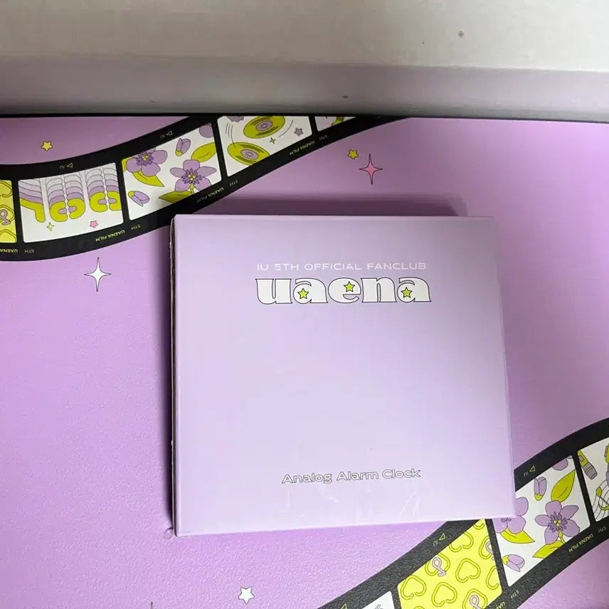 [BUNJANG] IU UENA 5th Fanclub Kit Full Set Goods / 아이유 유애나 5기 팬클럽키트 풀구성 굿즈 양도 급전