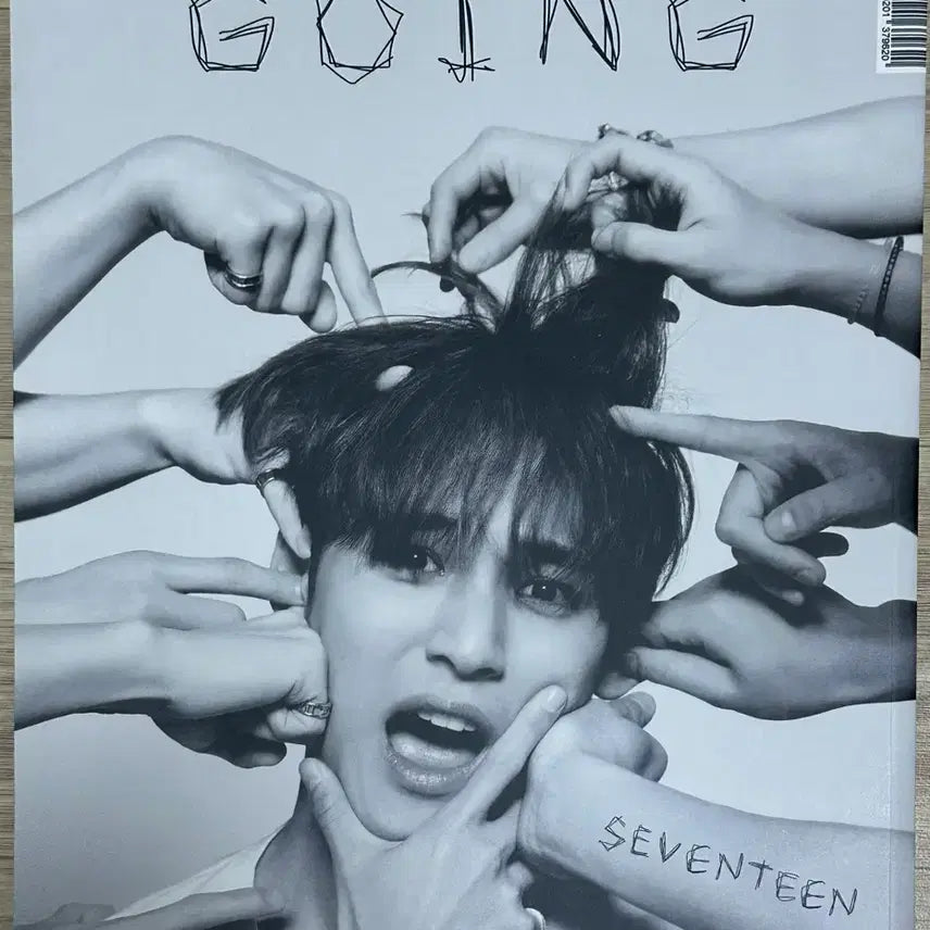 [BUNJANG] Seventeen Going Magazine Photocard Bundle / 세븐틴 고잉매거진 잡지 (포카 포함)