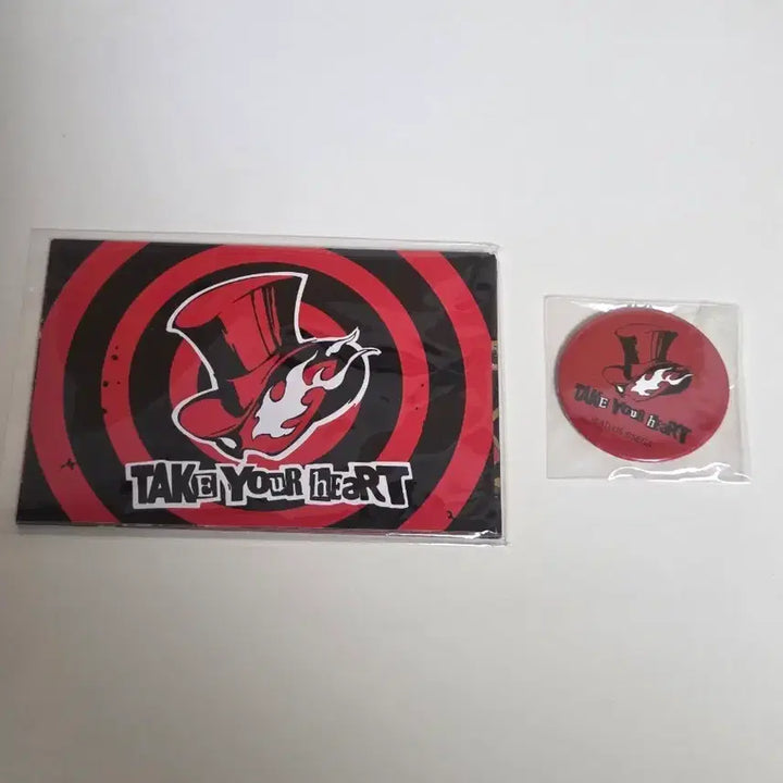 [BUNJANG] Persona 5 Postcard Set + Pin Badge / 페르소나 5 엽서 세트 + 핀뱃지