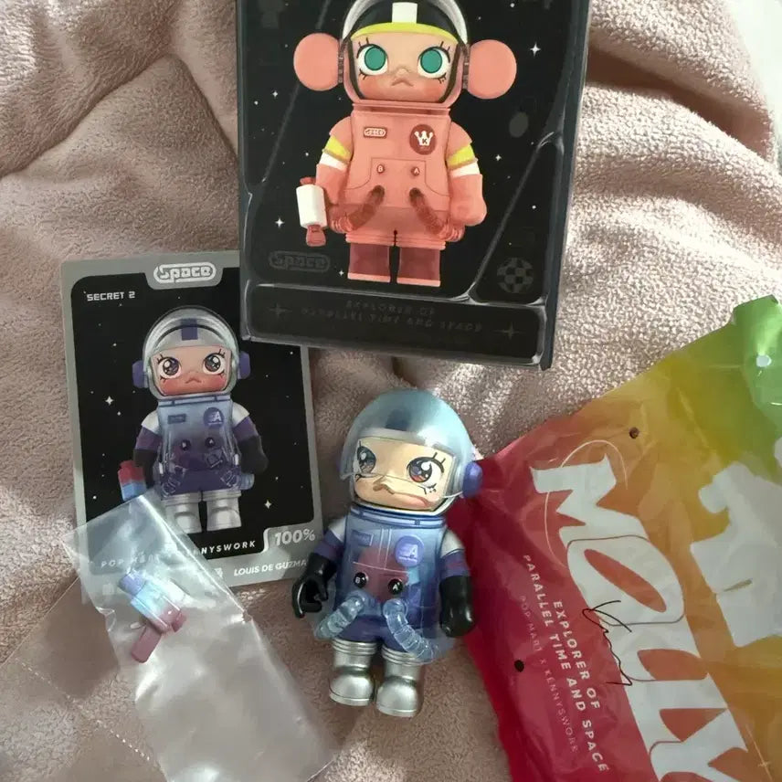 [BUNJANG] Pop Mart Space Molly Series 3 Secret Figure / 팝마트정품 스페이스몰리 시리즈3 시크릿